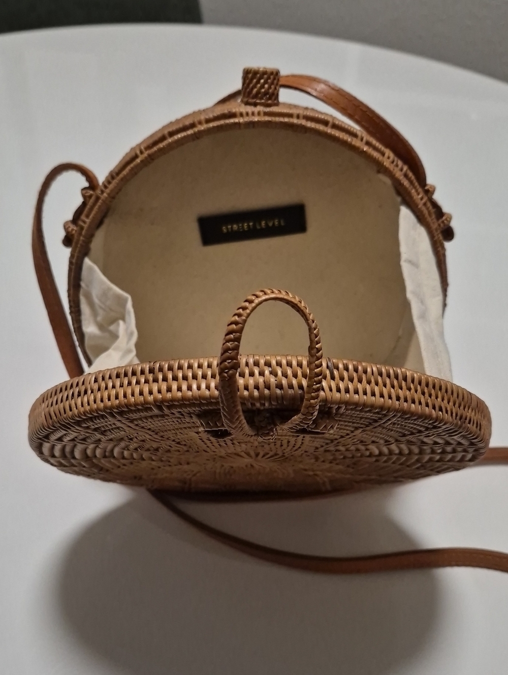 Street Level Round Wicker Purse - Picture 5 of 12